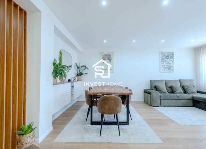 Apartamento T2+1 | Renovado | Lugar de garagem | Vila Nova de Gaia